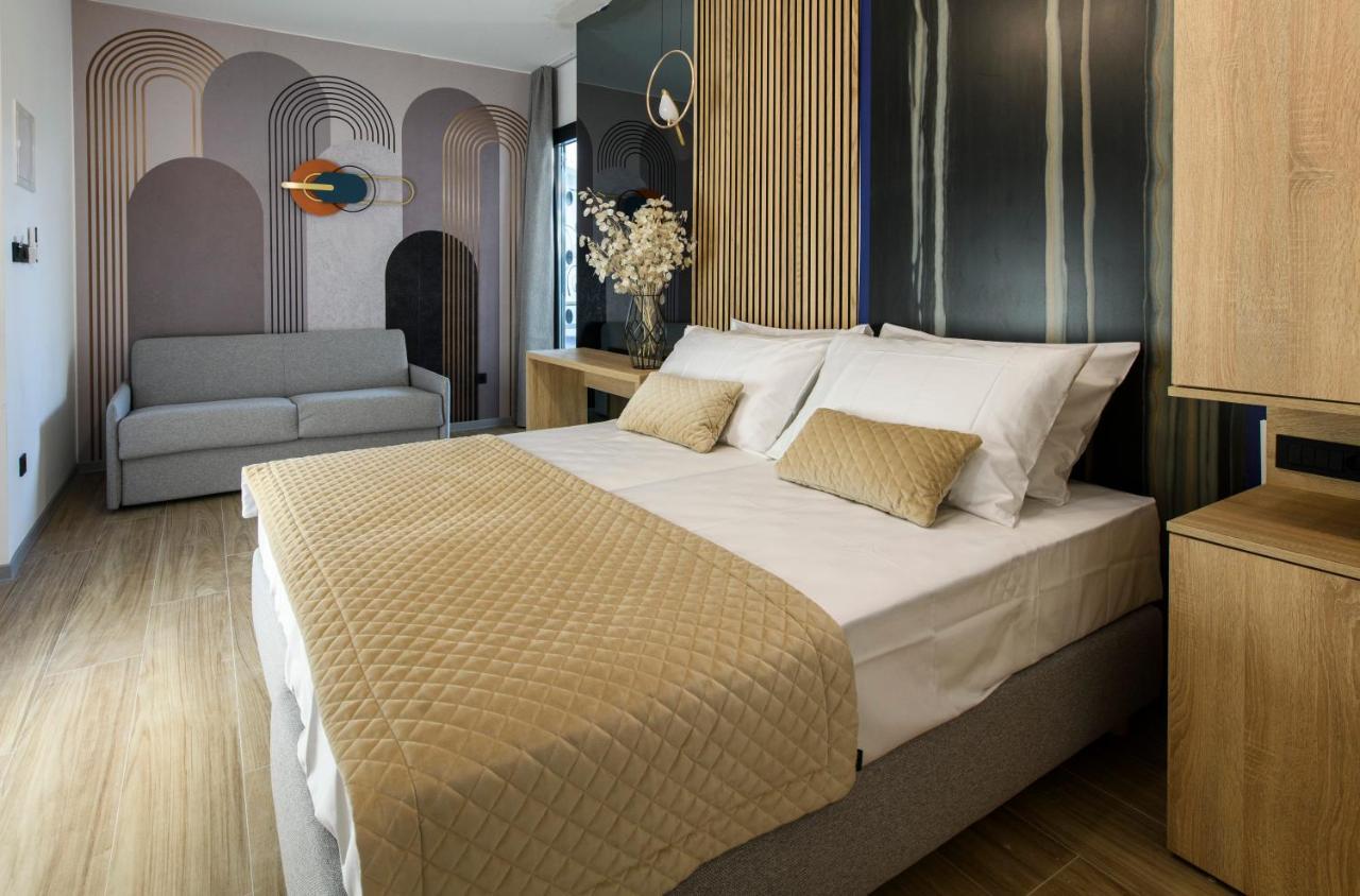 Via Mare Luxury Rooms Split Exterior photo