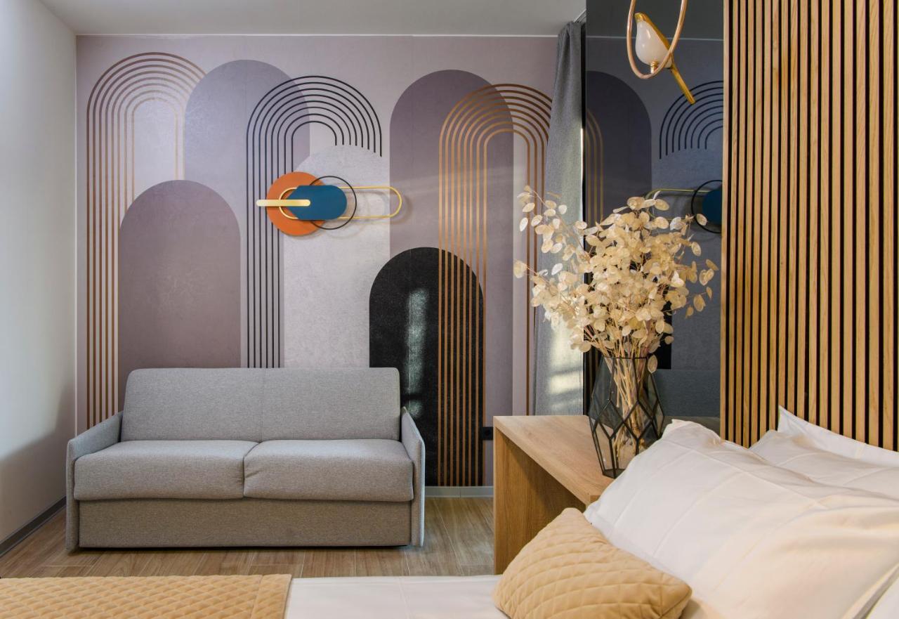 Via Mare Luxury Rooms Split Exterior photo