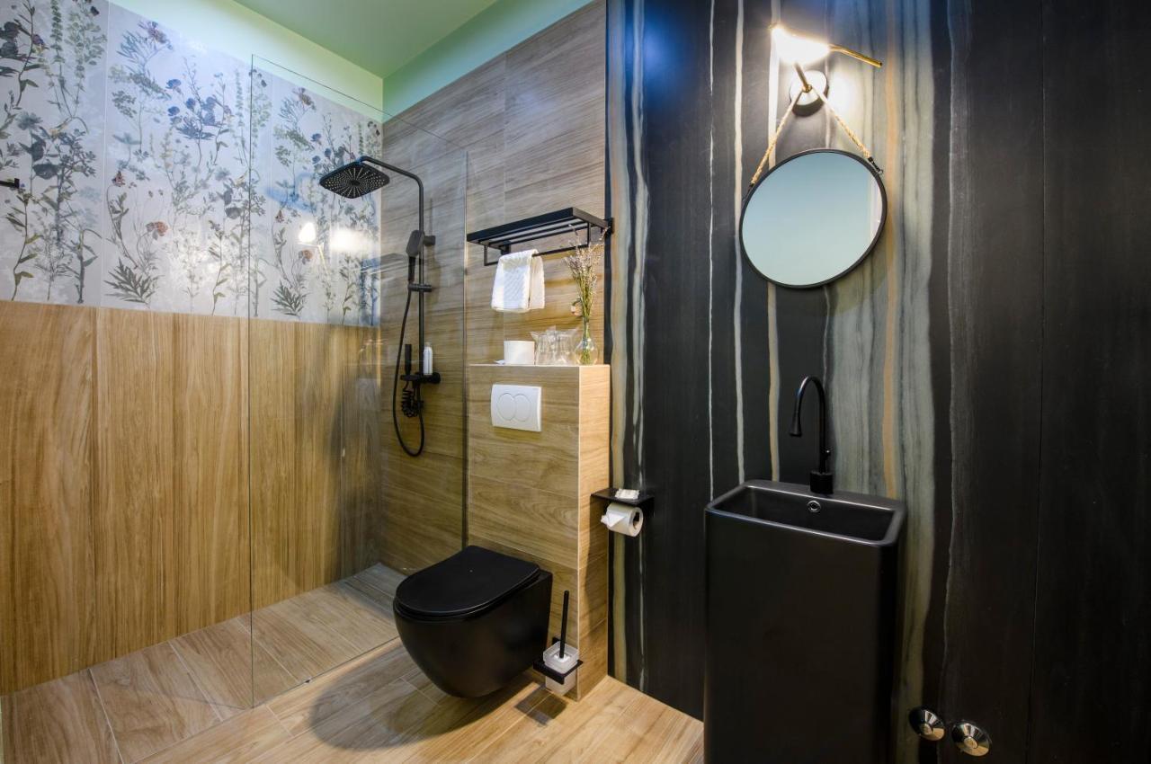 Via Mare Luxury Rooms Split Exterior photo